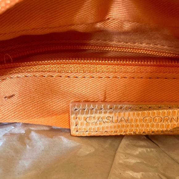 Casual Corner Embossed Vintage Leather Small Satchel - Picture 10 of 10